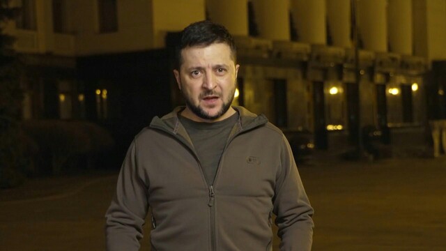 Selenskyj ruft die Welt zu Protesten einen Monat nach Kriegsbeginn auf