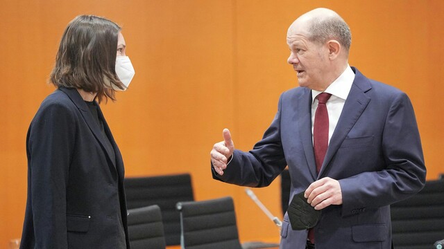 Scholz: Spiegels Rücktrittsentscheidung hat "höchsten Respekt verdient"