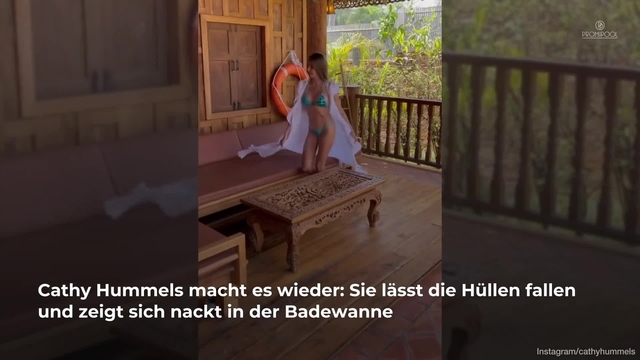 Cathy Hummels komplett nackt in der Badewanne 