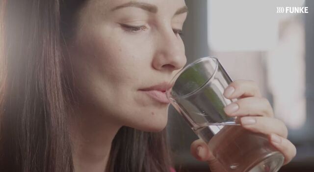 5 Tipps, um mehr Wasser zu trinken