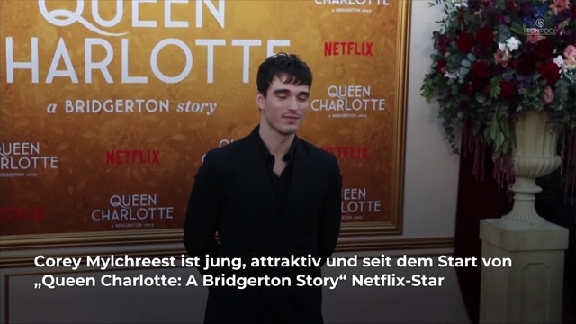 „Queen Charlotte“ „George“-Darsteller: SO heiß sieht er im echten Leben aus