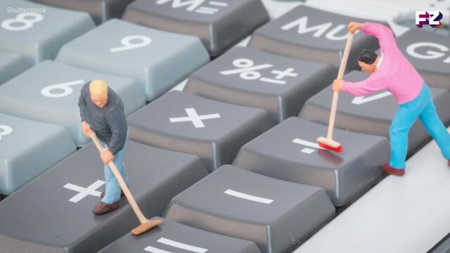 Tastatur reinigen leicht gemacht: Vernichte Schmutz und Keime