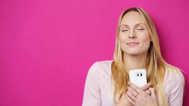 An diesen Anzeichen erkennst du, ob eine Person viel an dich denkt