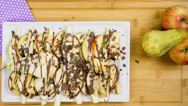 Blitz-Dessert: Frucht-Nachos gehen schnell & schmecken jedem!
