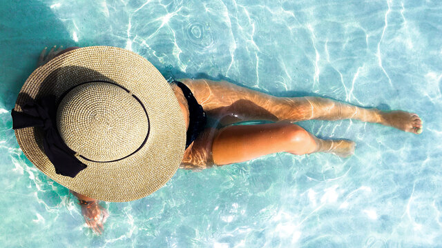 Sommer-Trend: Insta-Girls tragen Bikini jetzt verkehrt herum