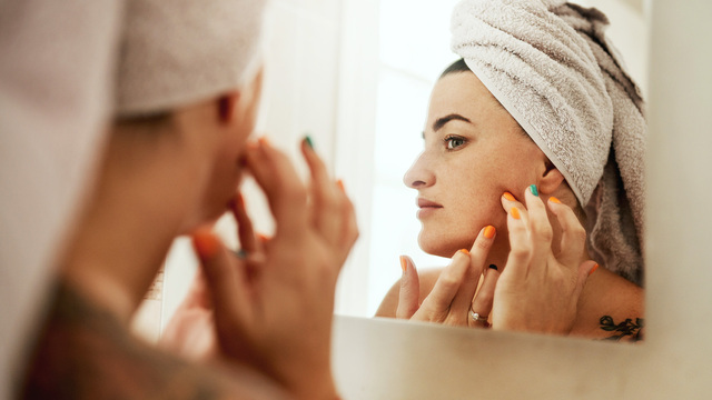 Endlich reine Haut: Wie gut ist das Effaclar Serum von La Roche Posay?