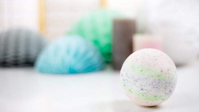 Beauty-Geschenke selber machen: Von Badeschokolade bis Kaffee-Seife