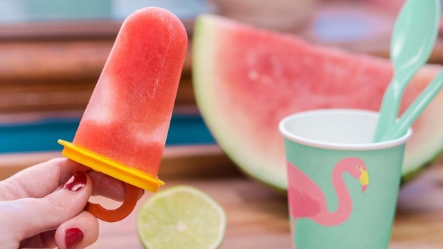 Super fruchtig, super erfrischend: Melonen-Eis mit Ingwer & Limette