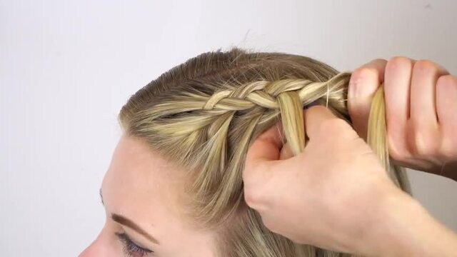 Dutch Braid flechten: So gelingt dir die angesagte Flechtfrisur