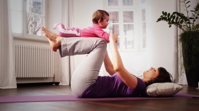 Fit mit Baby: Spa&szlig; f&uuml;r zwei beim Workout