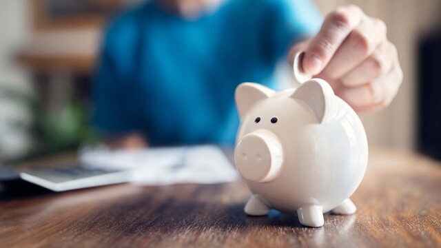 Laut Studie: Frauen sparen seltener als M&auml;nner