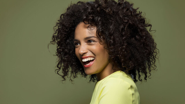 Wei&szlig;e Z&auml;hne dank Phone-Bleaching? Unsere Erfahrungen mit Smile Secret