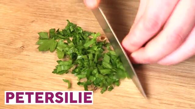 K&uuml;rbis-Nudeln: Gesund, low carb und perfekt f&uuml;r den Herbst!