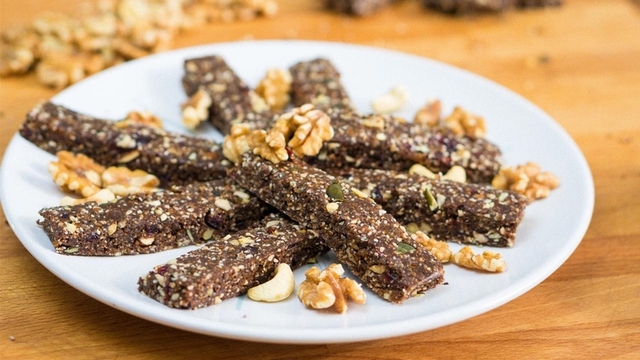 Ganz ohne Backen! Chia Energy Bars geben dir den ultimativen Energieschub