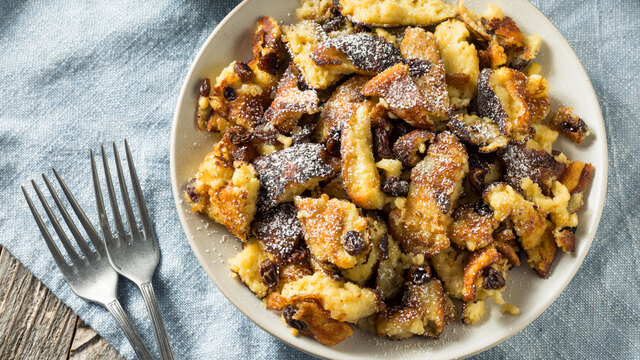 Herrlich herzhaft: Vegane Pfannkuchen mit Spinat-Pilz-F&uuml;llung