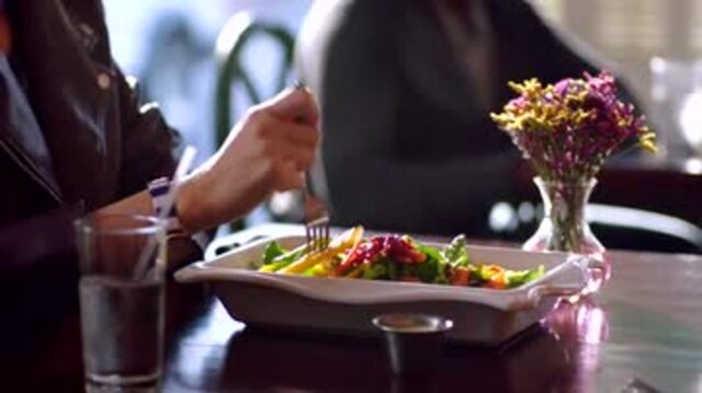 Verdauung anregen: Diese Hausmittel helfen schnell