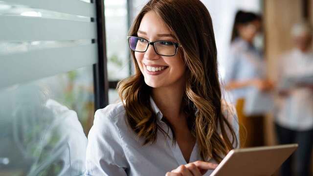 Auf der &Uuml;berholspur: Diese 3 Sternzeichen sind echte &Uuml;berflieger im Job